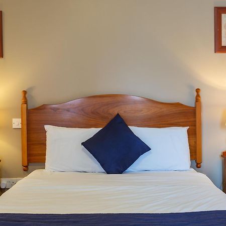 Tudor House Guest House 던가반 외부 사진